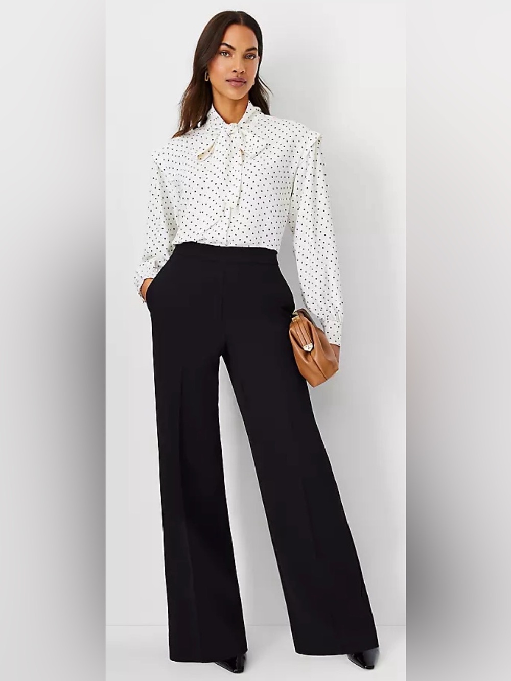 NWT Ann Taylor The Wide-Leg Black Pant in Fluid Crepe Size 14
